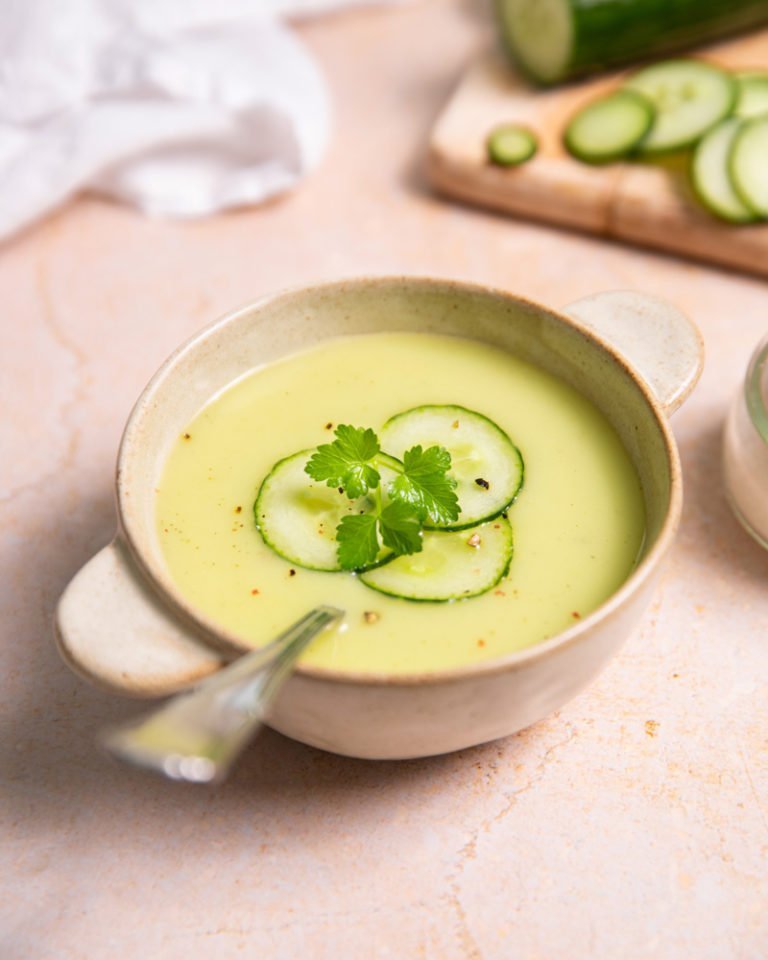 Soupe au Recette Rafraîchissante et Facile à Préparer pour l'Été