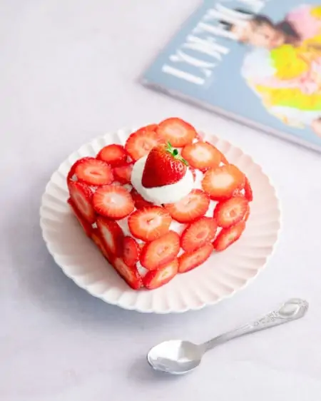 Le ddalgi-ddalgi cake, la version coréenne du strawberry shortcake !