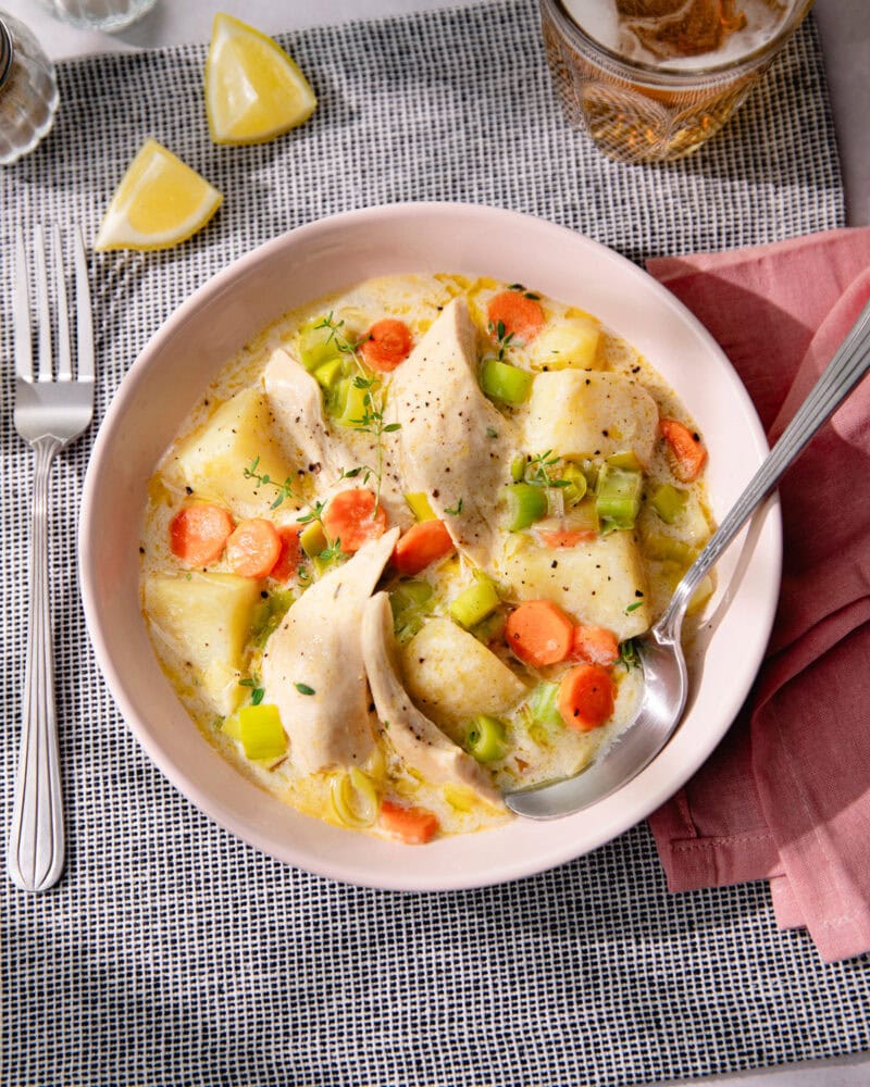 Le waterzooi de poulet à la gantoise, la soupe-repas 100% belge !
