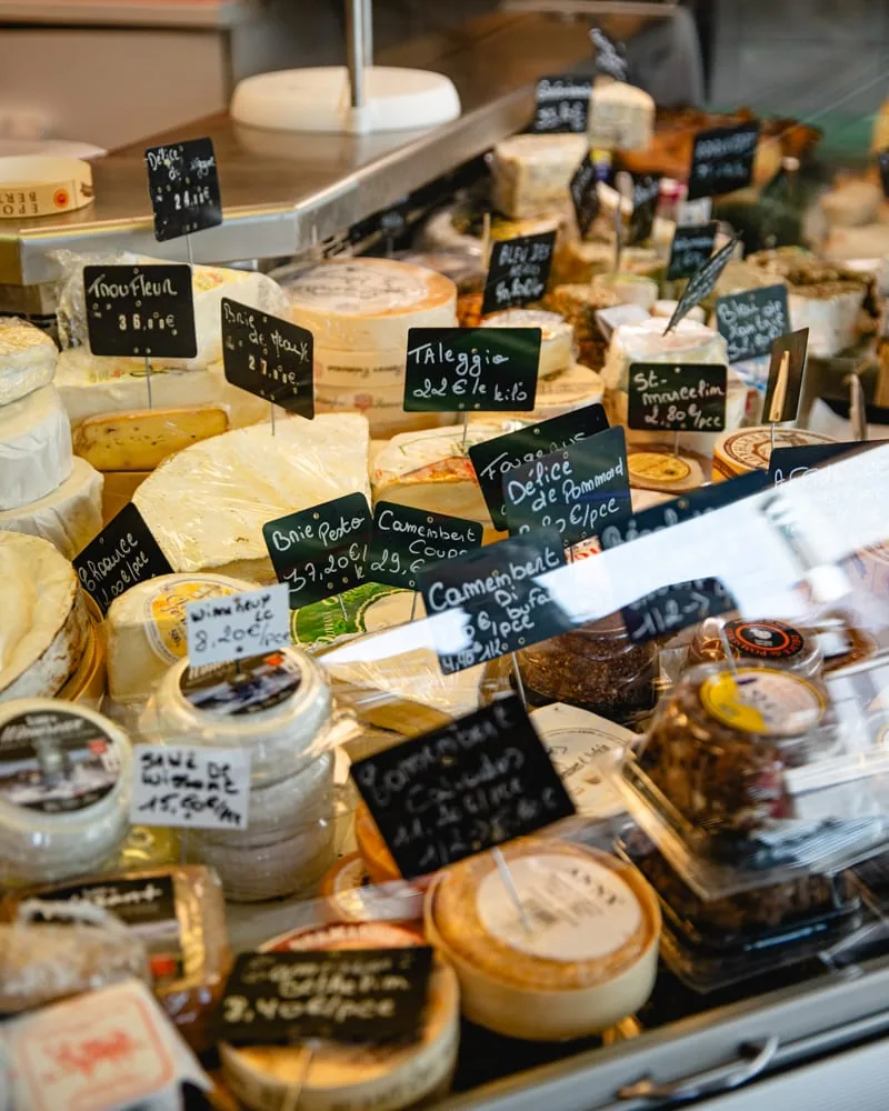 Vitrine de fromages Le petit Chalet à Nivelles