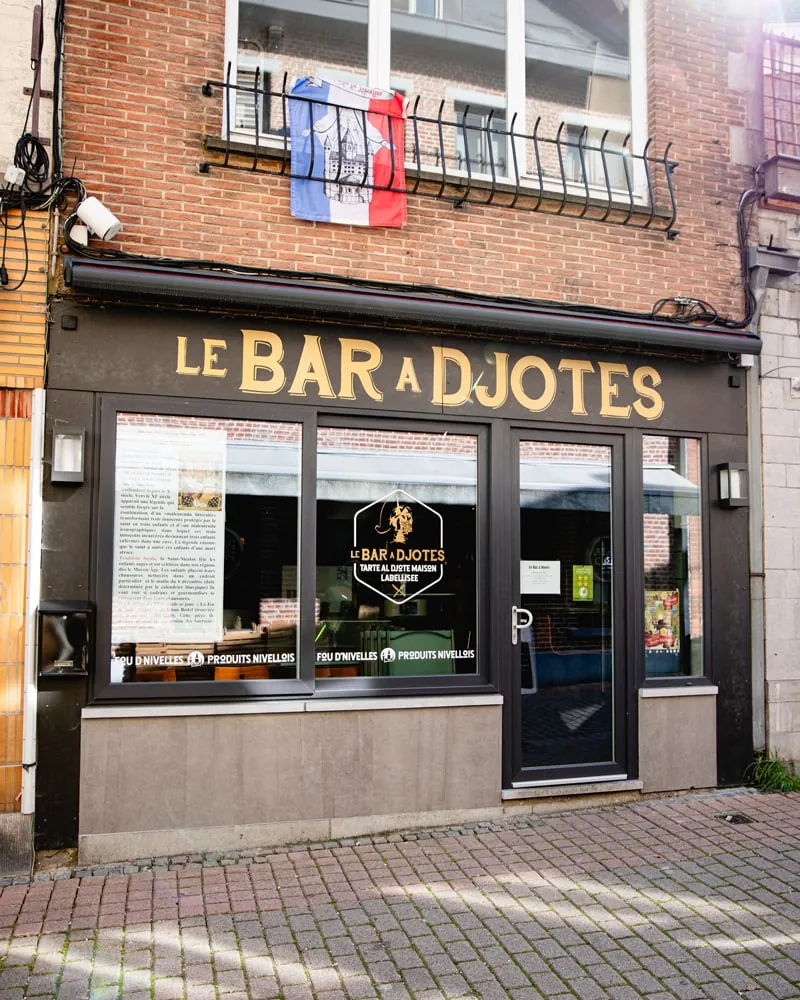 Façade du restaurant Le bar à djote à Nivelles