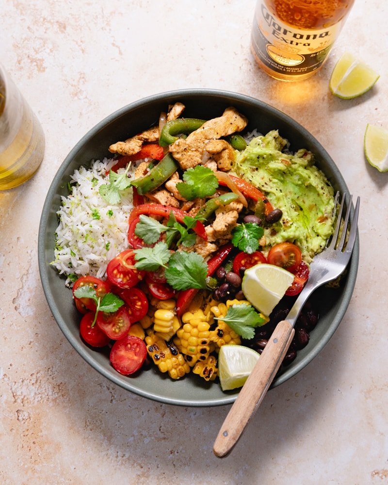 Comment préparer un fajita bowl mexicain équilibré et délicieux ?