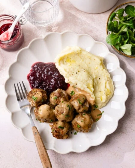 Les köttbullar, les boulettes de viande suédoises d’IKEA !