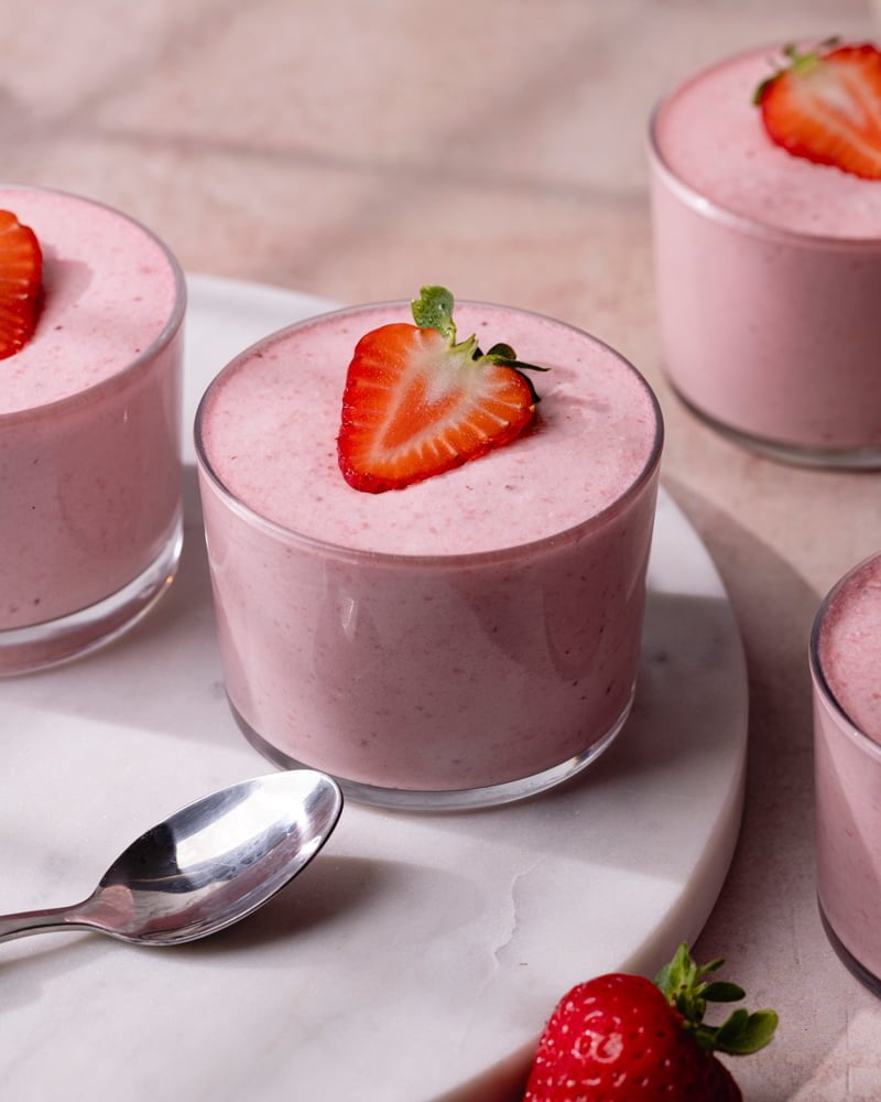 Verrines de mousse aux fraises de grand-mère