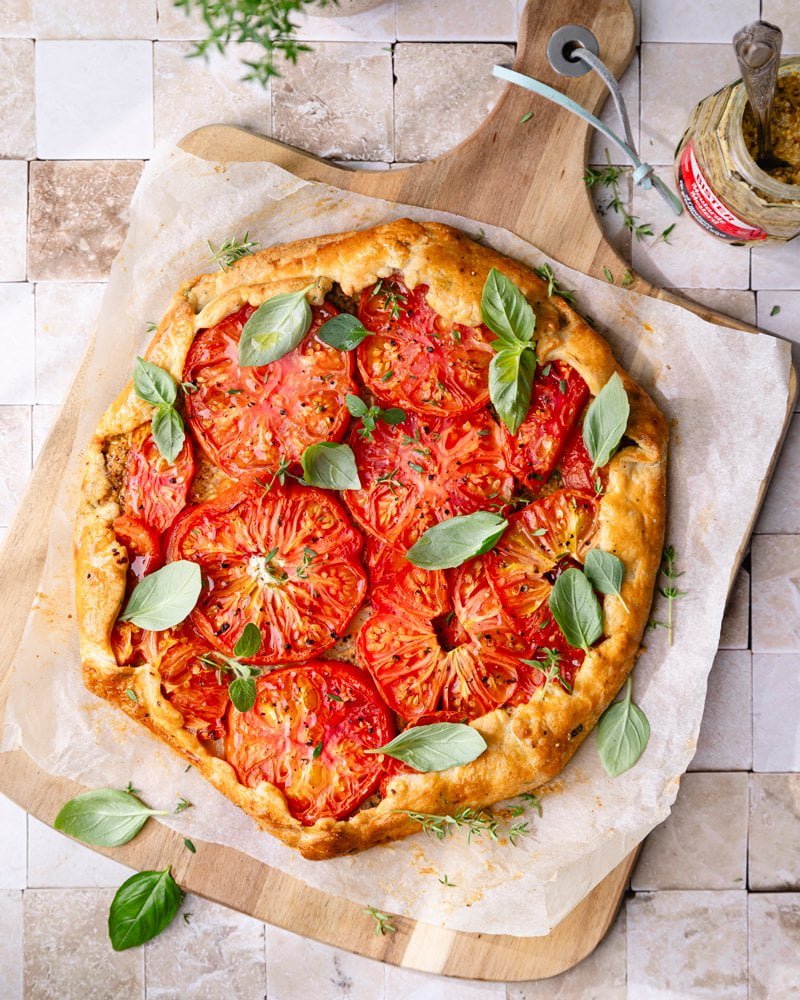 La recette inratable de la tarte rustique à la tomate !