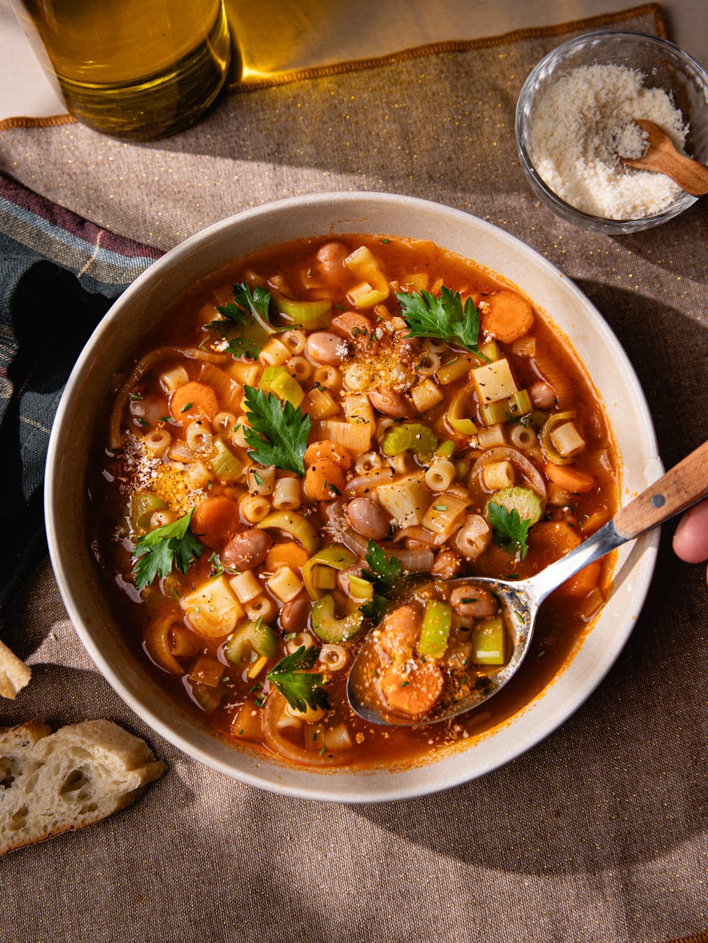 Bol de minestrone italienne version hivernale
