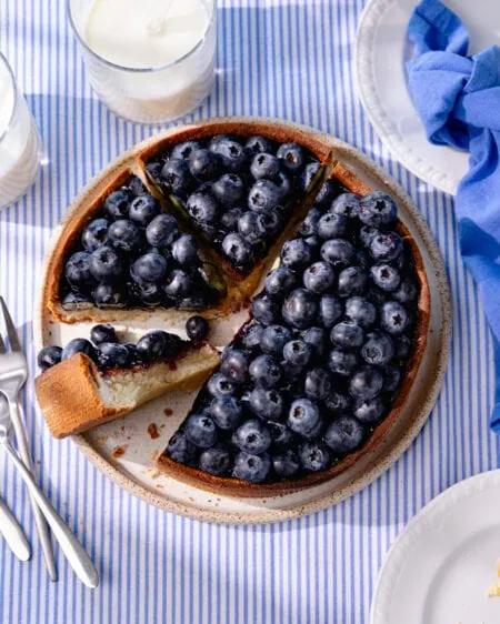 La tarte aux myrtilles façon frangipane qui va vous faire craquer !