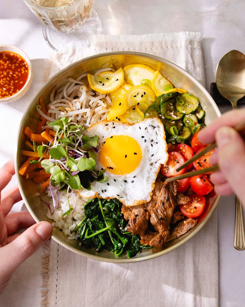 Le bibimbap d’été : une variation de saison du classique coréen ! 3 Bol de bibimbap aux légumes d'été