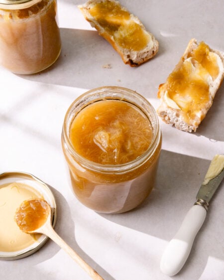 La confiture de rhubarbe maison, rétro et carrément addictive !