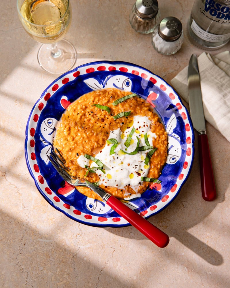 Le risotto à la vodka et burrata : la comfort food sexy et spicy ! 3 Assiette de risotto à la vodka (épicé) et burrata