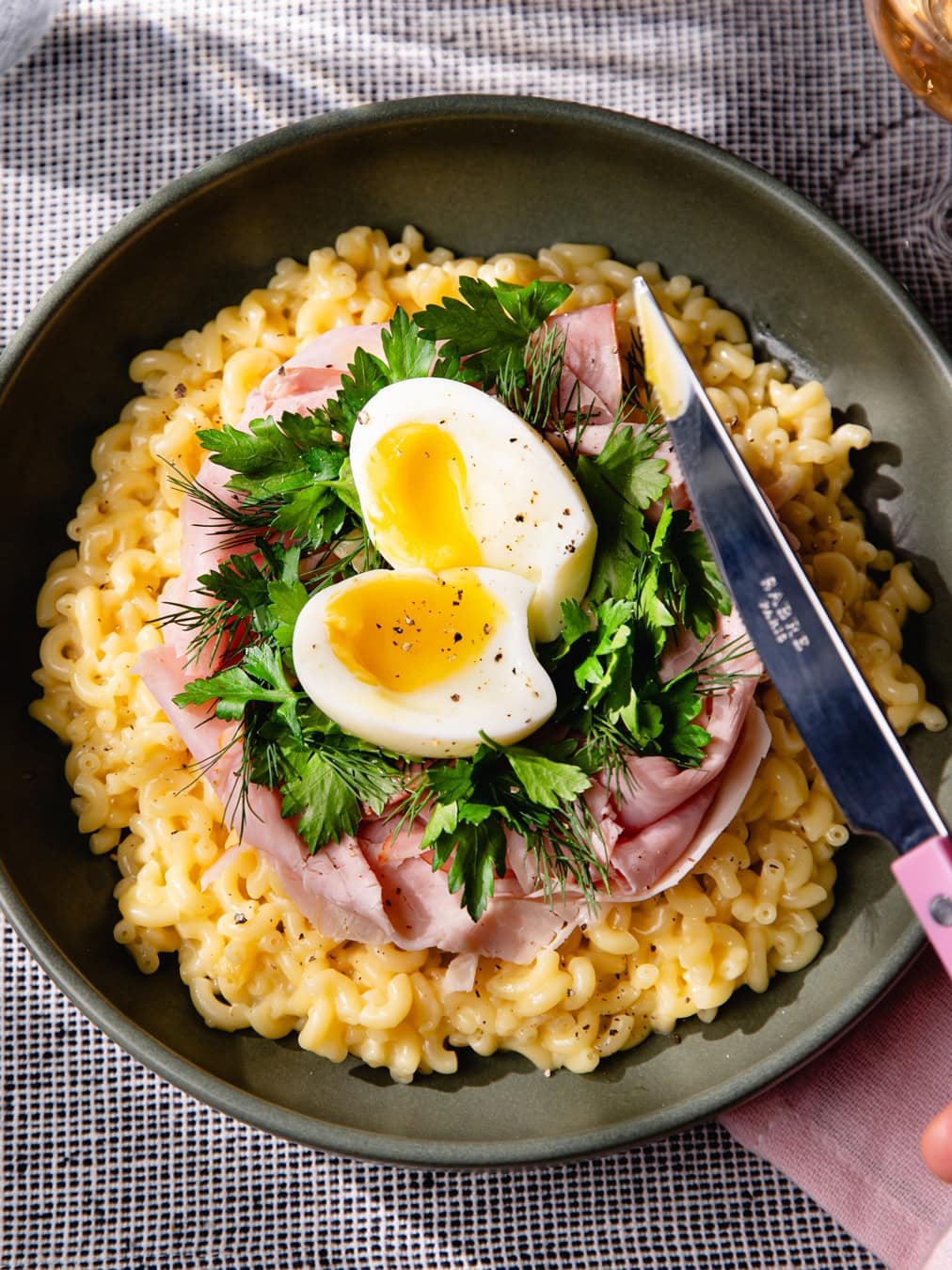 Les coquillettes au jambon (comme chez Mama Shelter) !