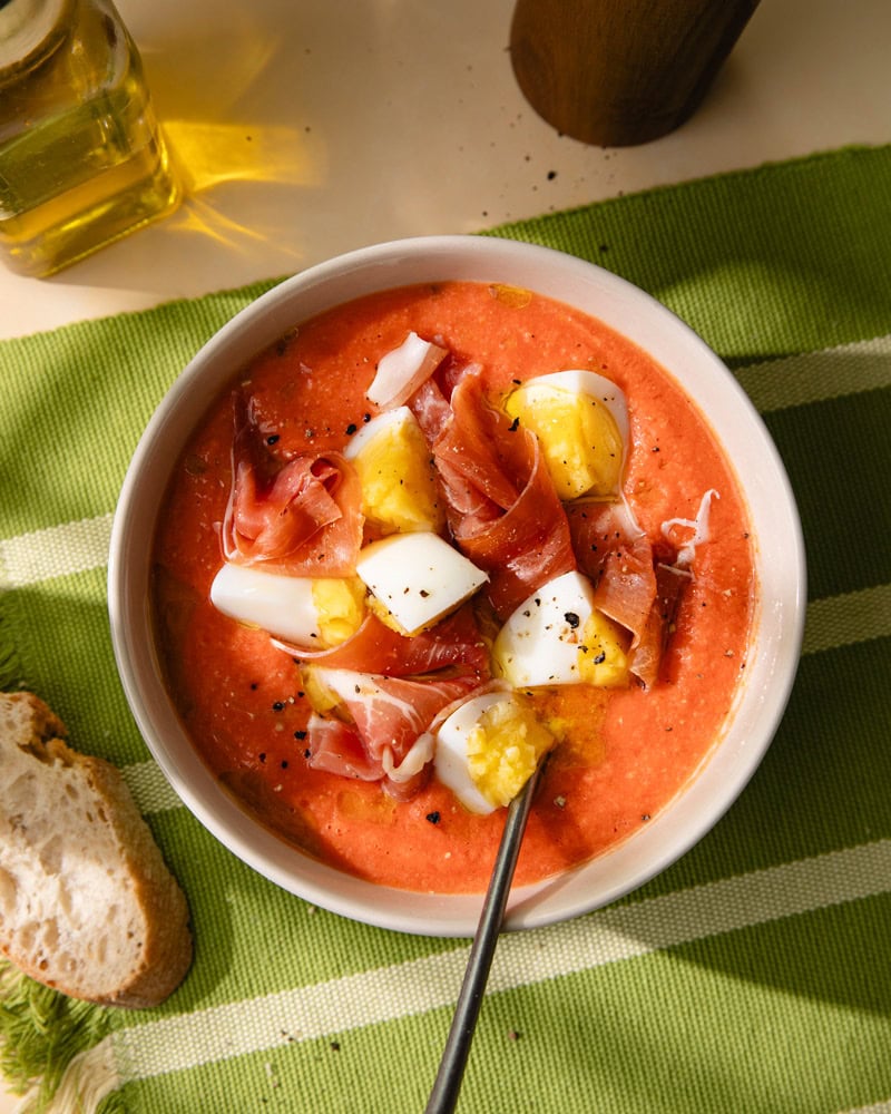 Salmorejo andalou : la soupe froide qu’on adore en été !