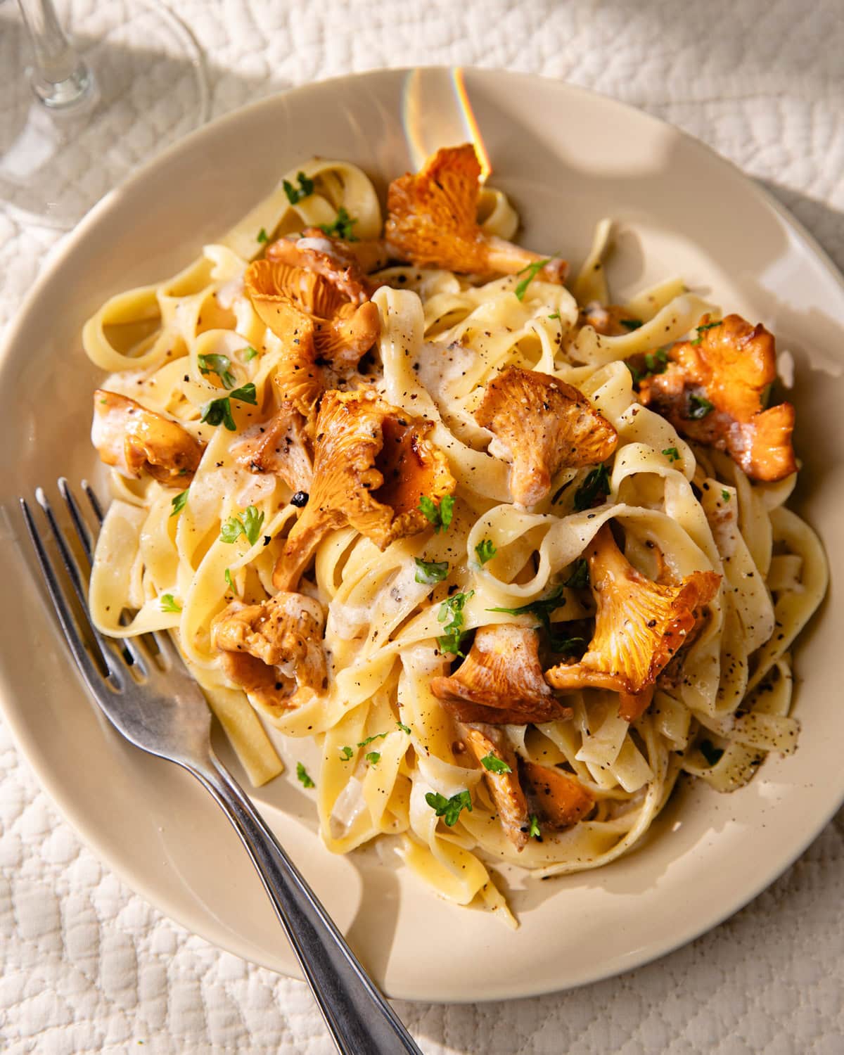 Les tagliatelles aux girolles, l’automne en plein dans l’assiette ! 4 Assiette de pâtes aux girolles