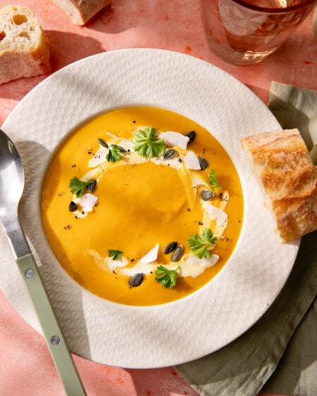 La soupe carotte gingembre curcuma qui boost l’immunité !