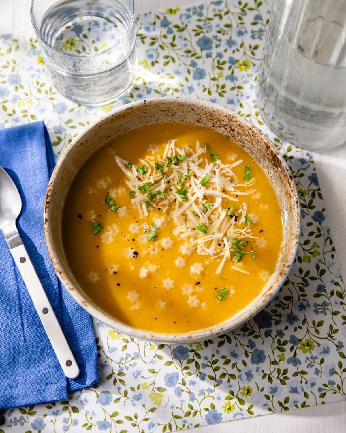 Soupe italienne à la pastina, le vrai goût du réconfort !