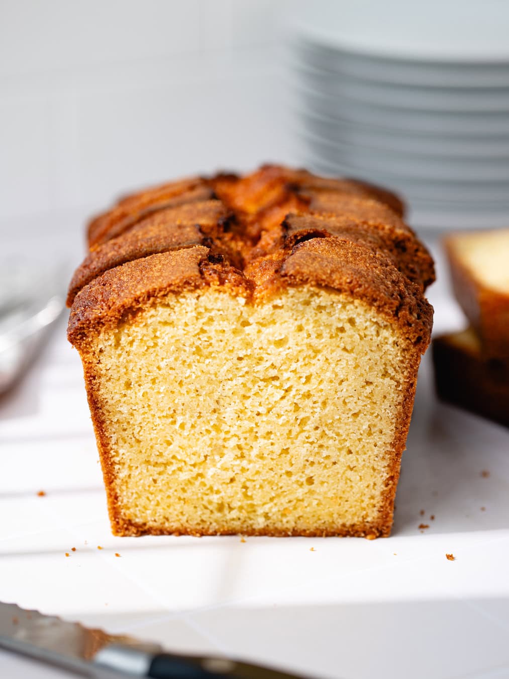 Cake quatre-quarts tranché