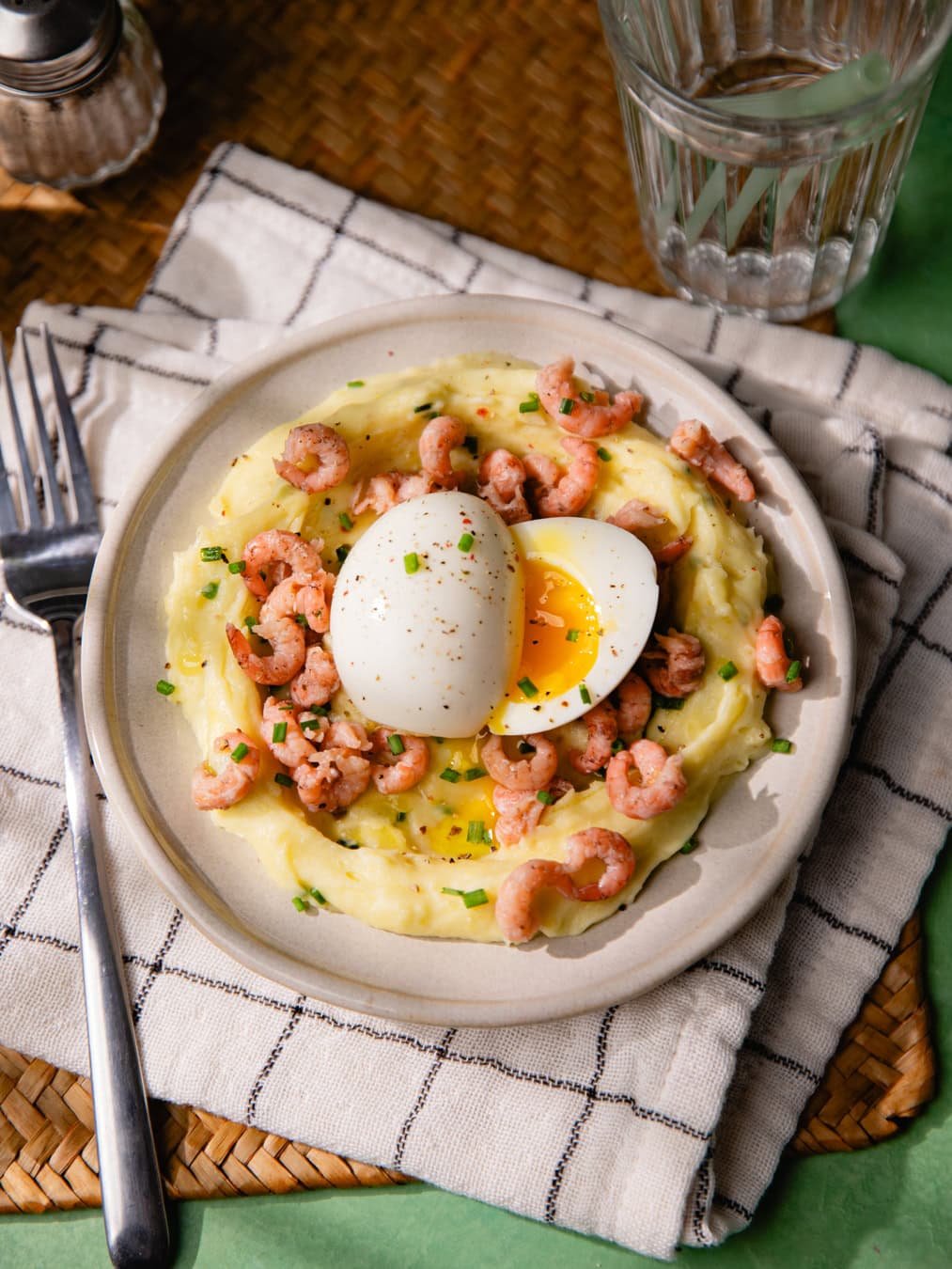Assiette de smeus, ce plat belge venu d'Ostende