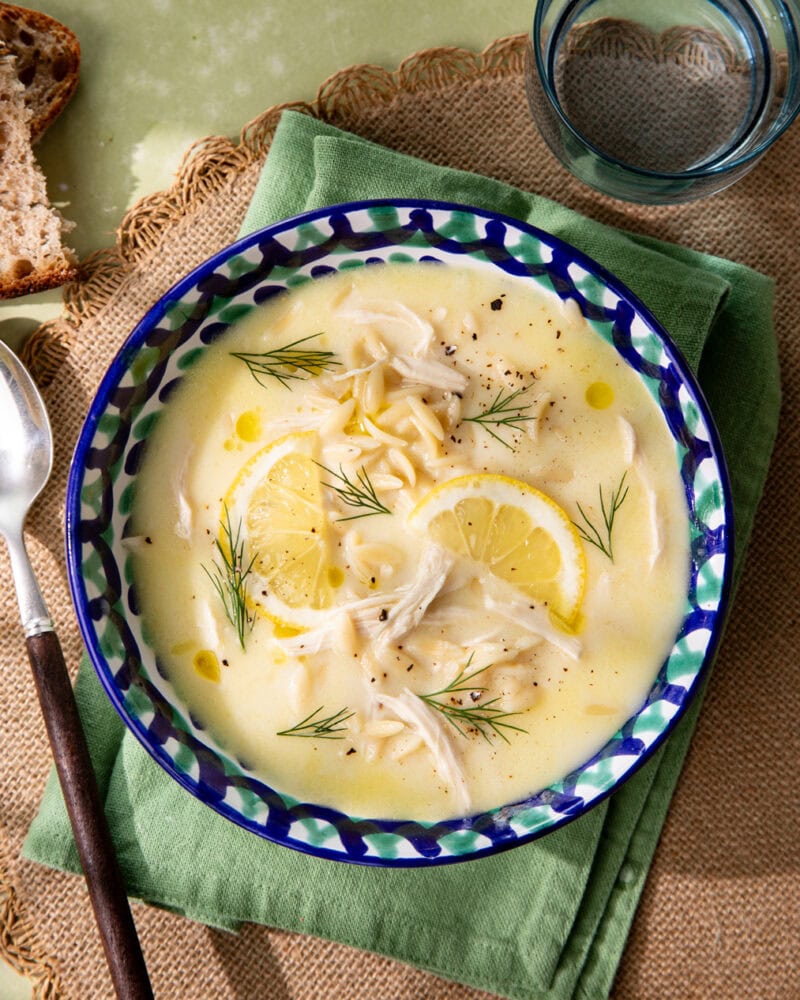 Avgolemono : la soupe grecque au poulet et citron qui fait voyager !