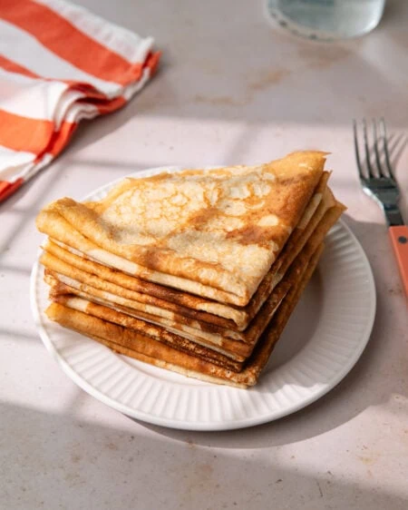 Recette crêpes sucrées bretonnes, une histoire de beurre et de patience