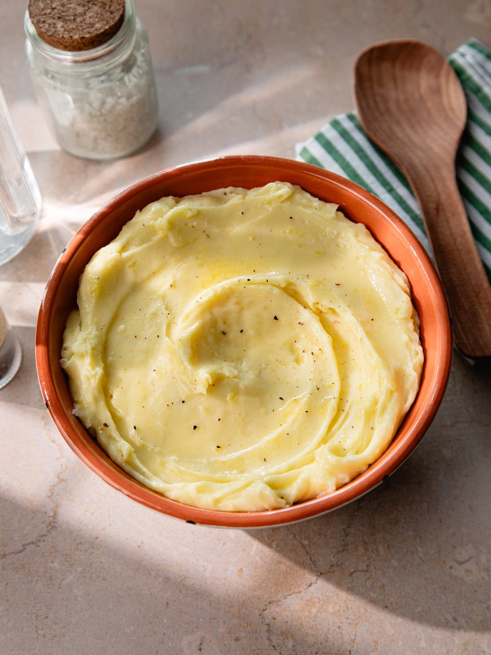 Plat de purée de pommes de terre maison