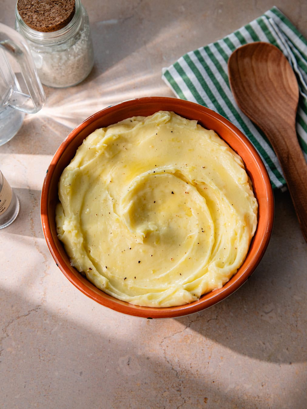 Plat de purée de pommes de terre maison