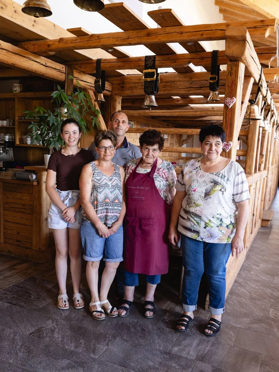 Portrait de la famille Kippelen dans la ferme-auberge du Lochberg